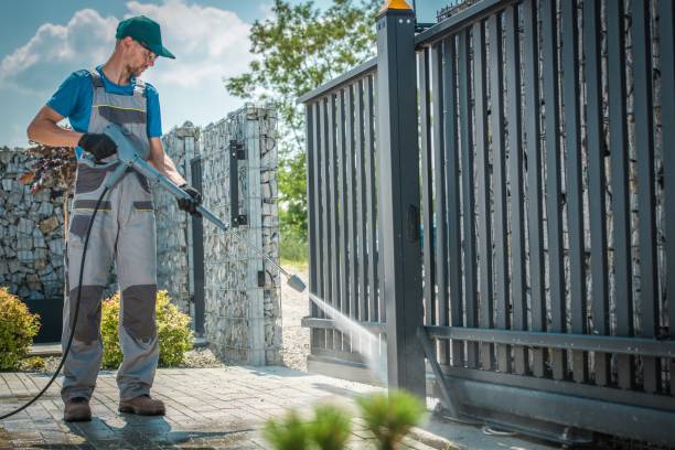 Professional Pressure Washing Services in Johnston, IA